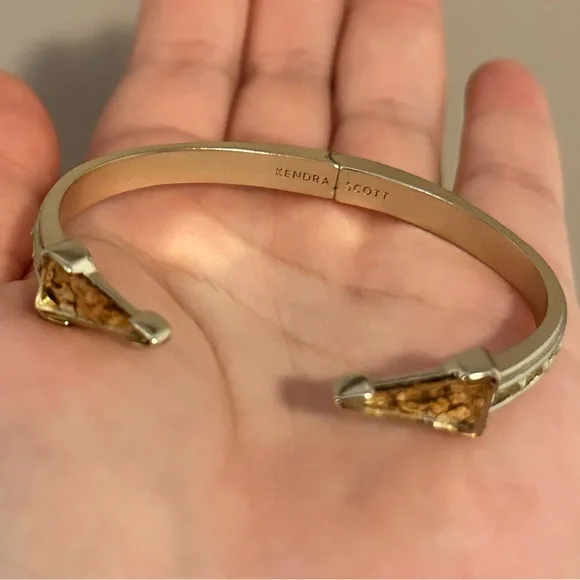 Kendra Scott Misty Hinge Bracelet Gold w/ Brown Triangle Stones - Picture 4 of 5